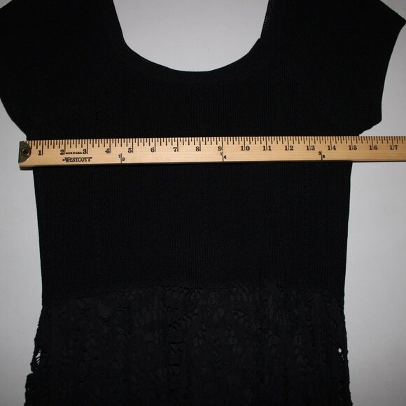V Christina Sz M Black Lined Lace Bottom Cotton Viscose Spandex Fit Flare Dress - Picture 10 of 16